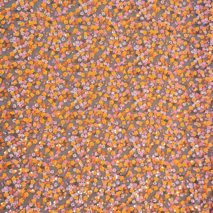 Tela de Tul con Lentejuelas en forma de Flores Malvas y Mostazas (ancho 1,25M) - Imagen 4