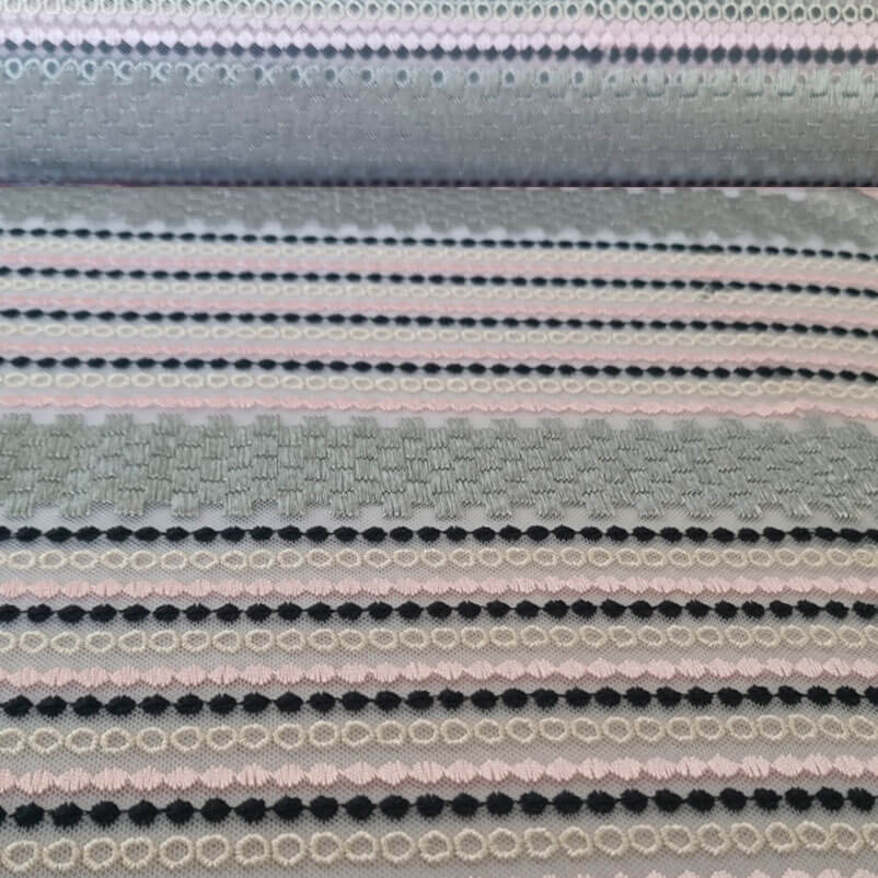 Tela de Tul Blanca con Bordados Geométricos (ancho 1,30M)