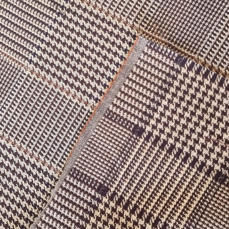 Tela de Sarga Cuadro Escocés Pata de Gallo Marrón (ancho 1,50M) - Imagen 3