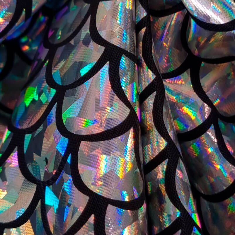 Tela de Punto Lamé Escamas Plata Holográfica (ancho 1,50M) - Imagen 2