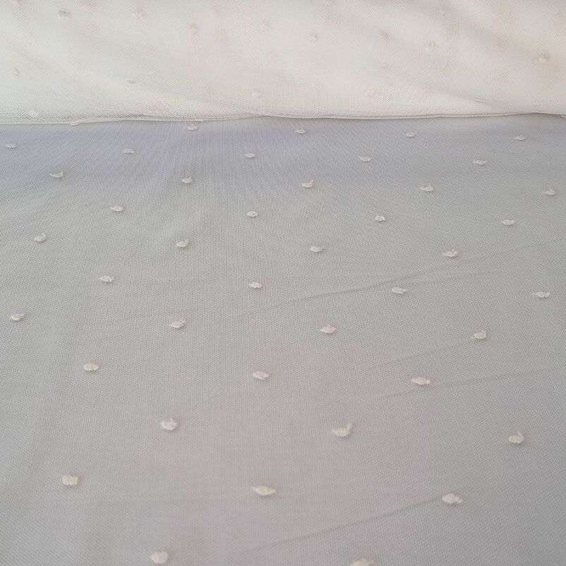 Tela de Tul Cruda con Plumeti Bordado y Blondas (ancho 1,30M)