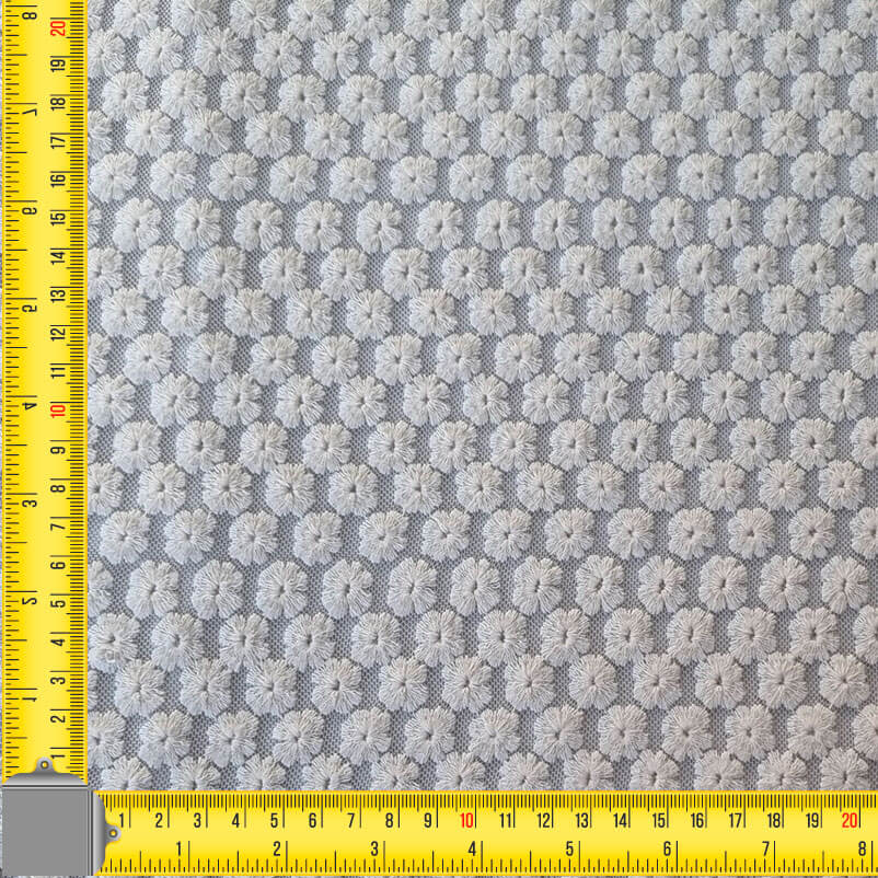 Tela de Tul Cruda con Flores Bordadas (ancho 1,34M) - Imagen 3