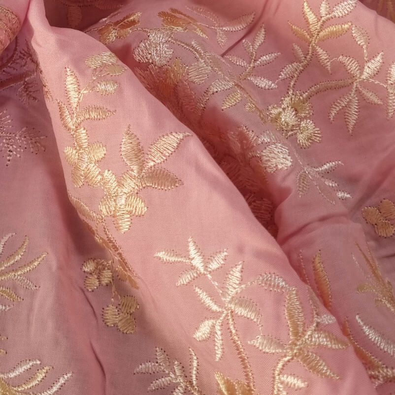 Tela de Viscosa Mantón de Manila Rosa Bebé con Bordado Beige (ancho 1,45M) - Imagen 2