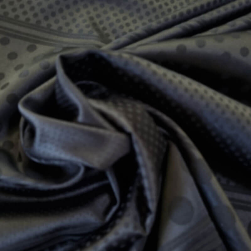 Tela de Satén Jacquard Negra Patrón Lunares Reversible (ancho 1,45M) - Imagen 2