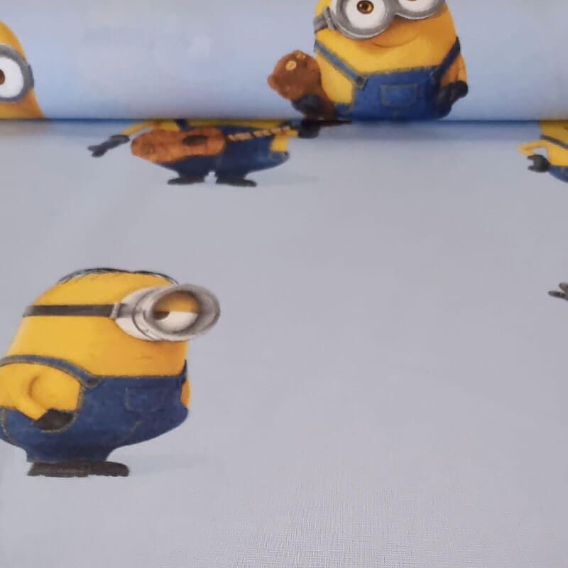 Tela de Popelín 100% Algodón Minions Celeste (ancho 1,40M)