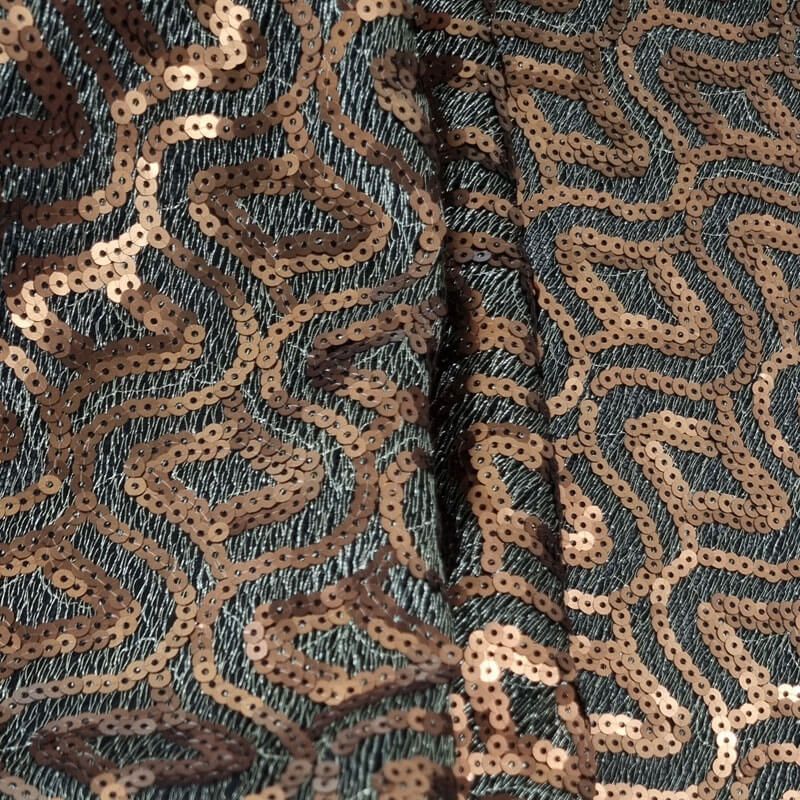 Tela de Tul Negra con Lentejuelas Geométricas en Bronce (Ancho 1,50M) - Imagen 2