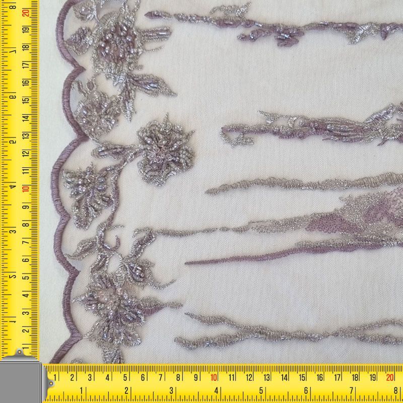 Tela de Tul Malva Bordada con Pedrería y Blondas (Ancho 1,33M) - Imagen 5