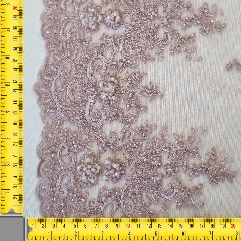 Tela de Tul Malva Bordada con Pedrería y Blondas (Ancho 1,27M) - Imagen 6