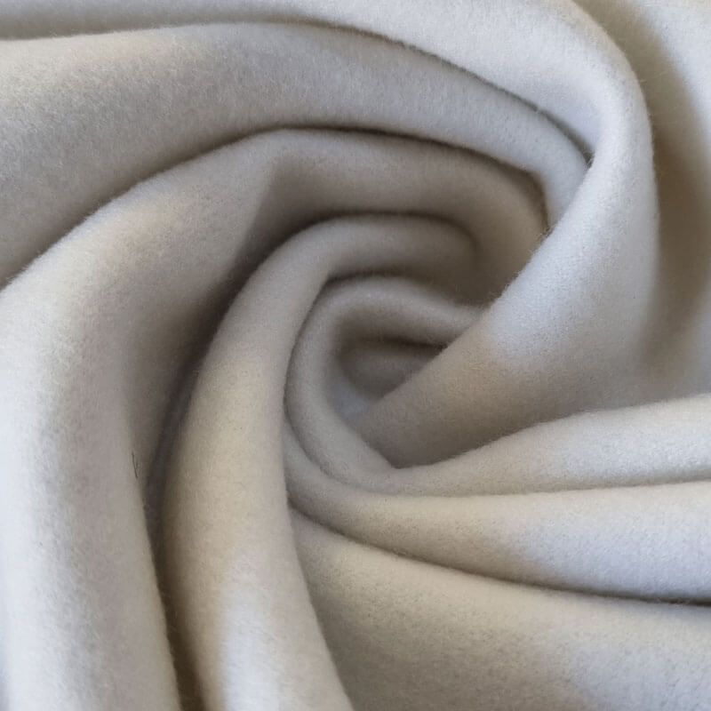 Tela de Paño Sintético Muflón Blanco Roto (ancho 1,50M) - Imagen 3