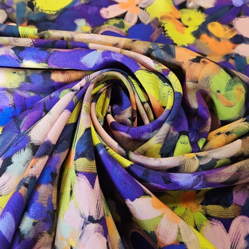 Tela de Viscosa Morada Flores flúor (ancho 1,45M) - Imagen 2