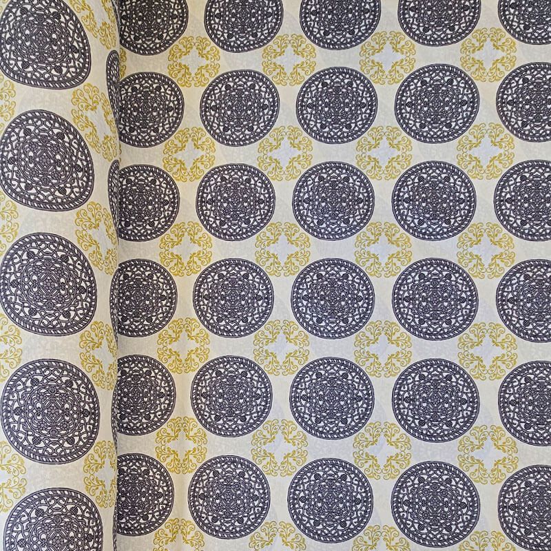 Tela de Loneta Blanca Mandalas Gris y Verde Aceite (ancho 2,80M)