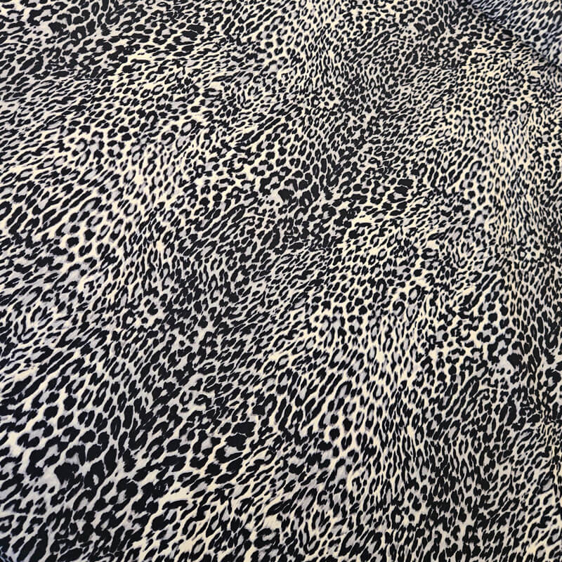 Tela de Popelín Algodón Gris y Cruda Animal print (ancho 1,50M) - Imagen 3