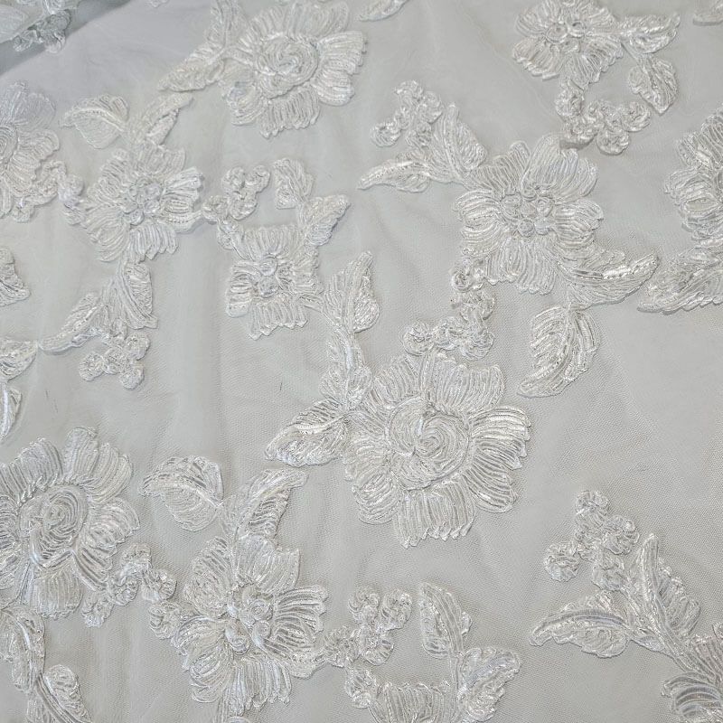 Tela de Tul Blanco Óptico Flor en Relieve (ancho 1,45M) - Imagen 3