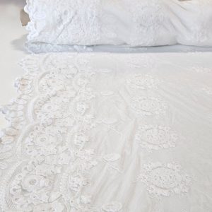 Tela de Tull Blanca y Blondas Bordadas (ancho 1,25M)