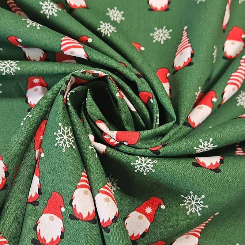 Tela de Popelín Algodón Verde Gnomos Navideños (ancho 1,50M) - Imagen 3