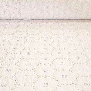 Tela de Popelín Algodón Blanco Óptico Perforada y Bordada Rocío (ancho 1,45M)