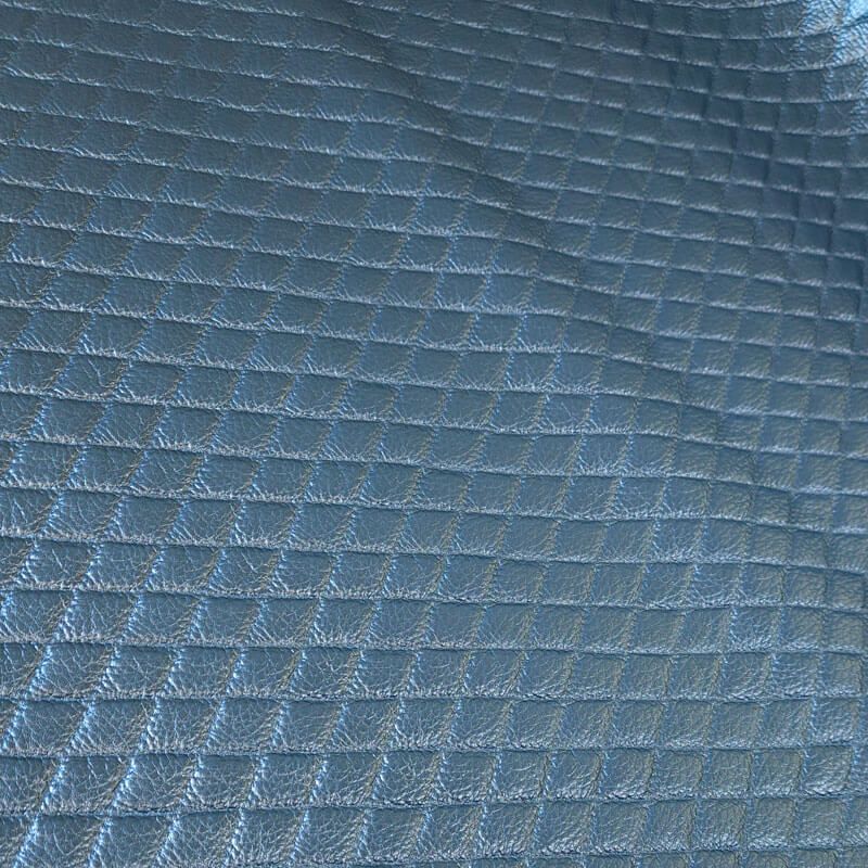 Tela de Polipiel con Relieve de Rombos Azul Eléctrico (ancho 1,40M) - Imagen 5