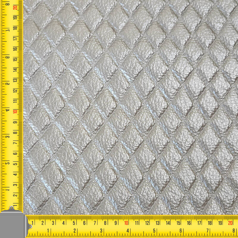 Tela de Polipiel con Relieve de Rombos Plata (ancho 1,40M) - Imagen 3