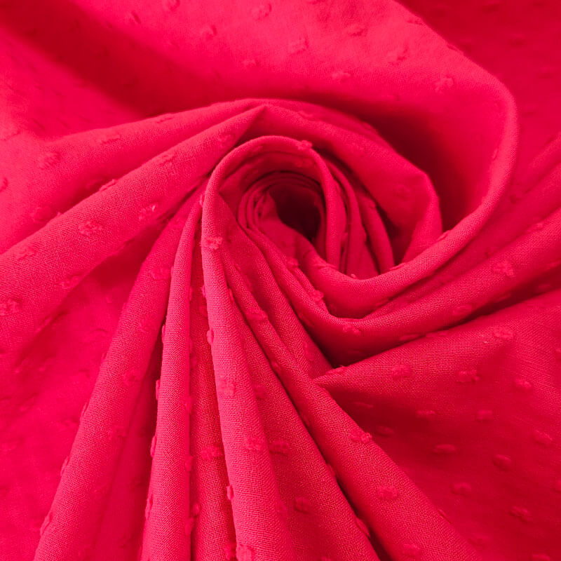 Tela de Popelín Roja Algodón Plumetis Bordados Densos (ancho 1,50M) - Imagen 4