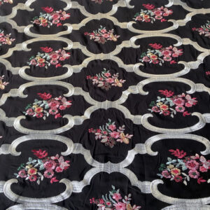 Tela de Viscosa Mantón de Manila Negro con Bordado de Flores (ancho 1.40M)