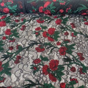 Tela de Encaje Negro de Rosas Rojas Bordados en Rojo y Verde (ancho 1,3M)
