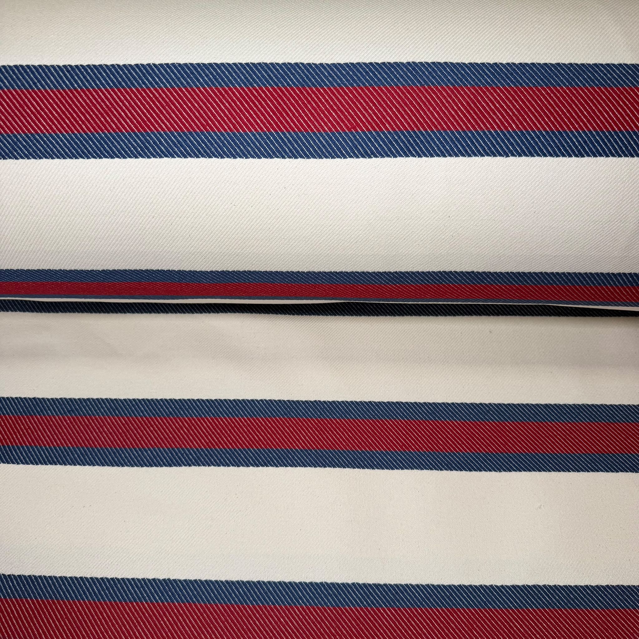 Lona Sarga Rayas Rojas y Azules Estilo Marinero (Ancho 2,80M)