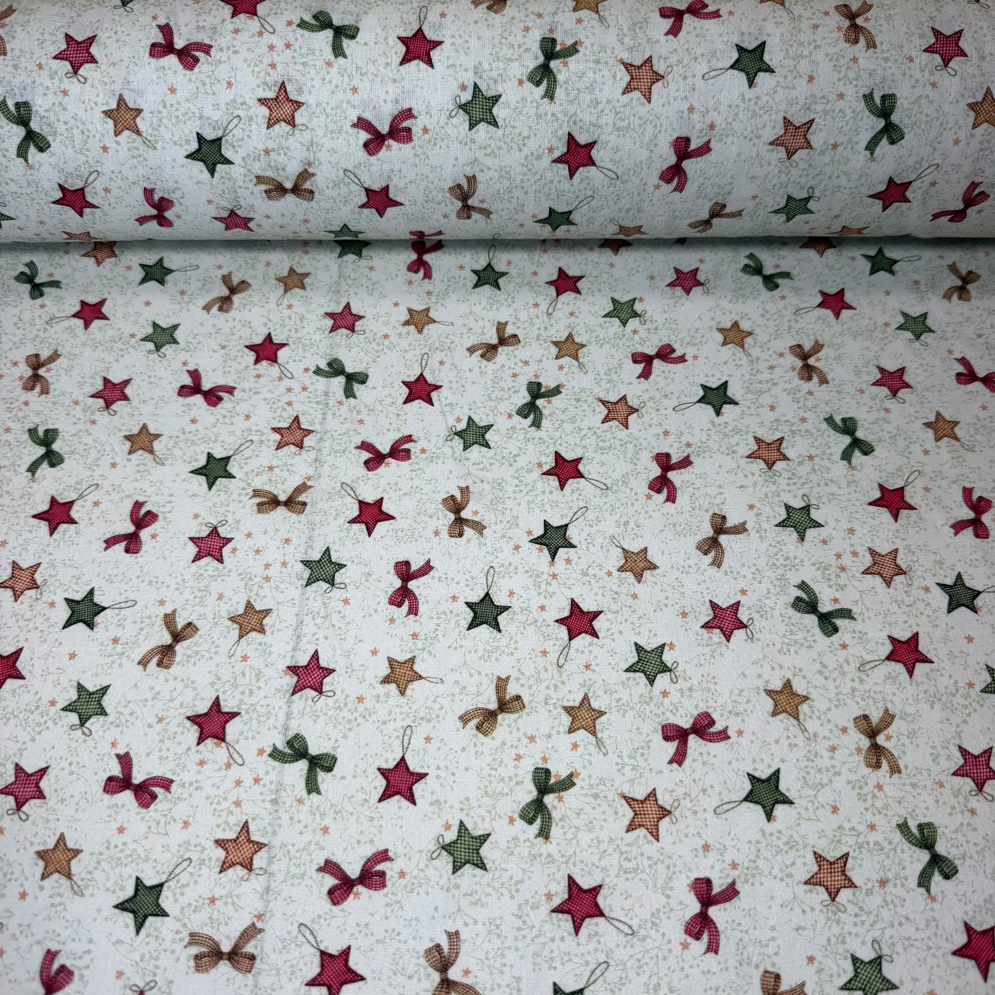 Popelín de Algodón Estrellas y Lazos (Ancho 1,50M)