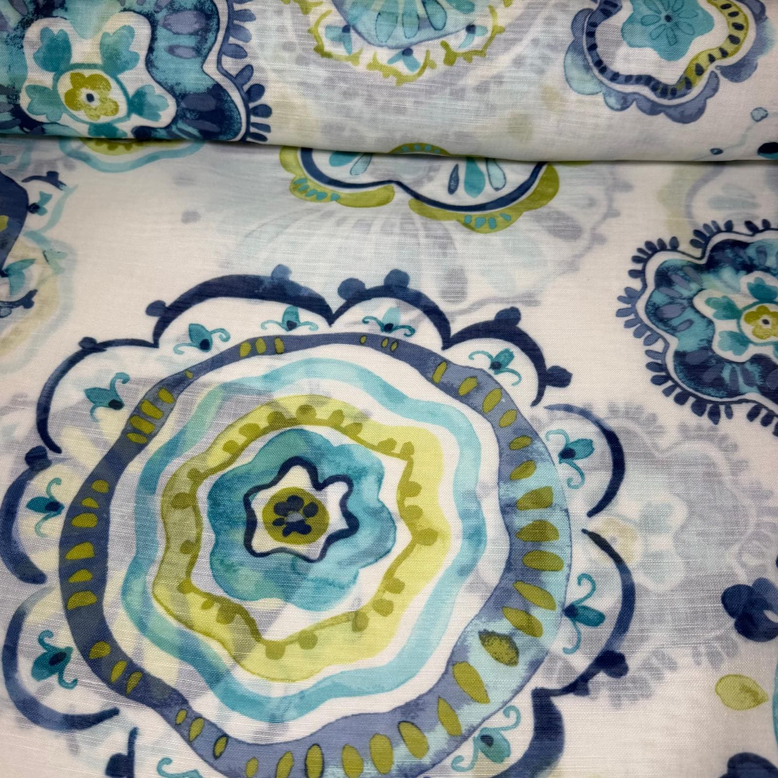 Tela de Visillo Flores Azules (Ancho 3M)