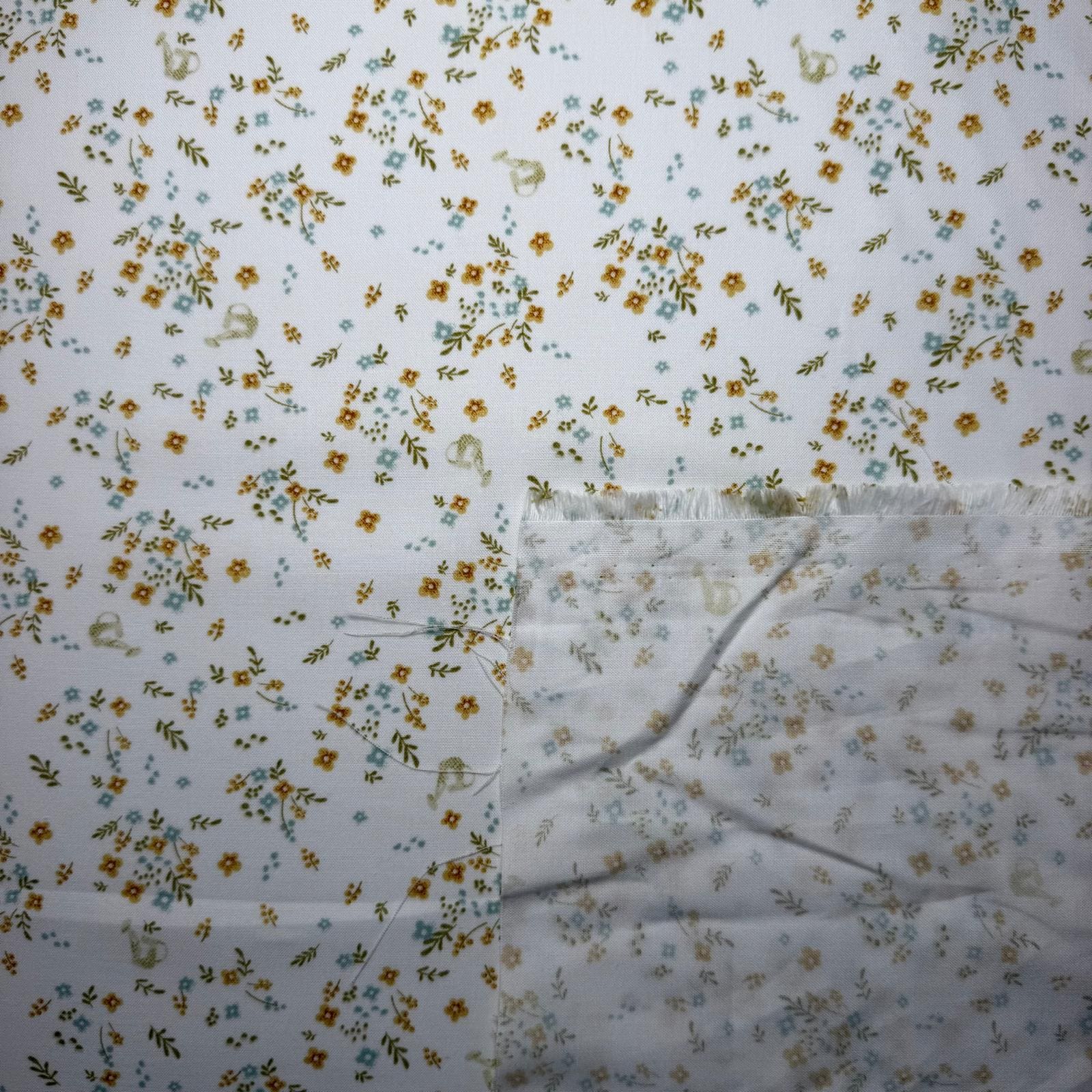 Tela de Batista Floral Mostaza (Ancho 1,50M) - Imagen 2