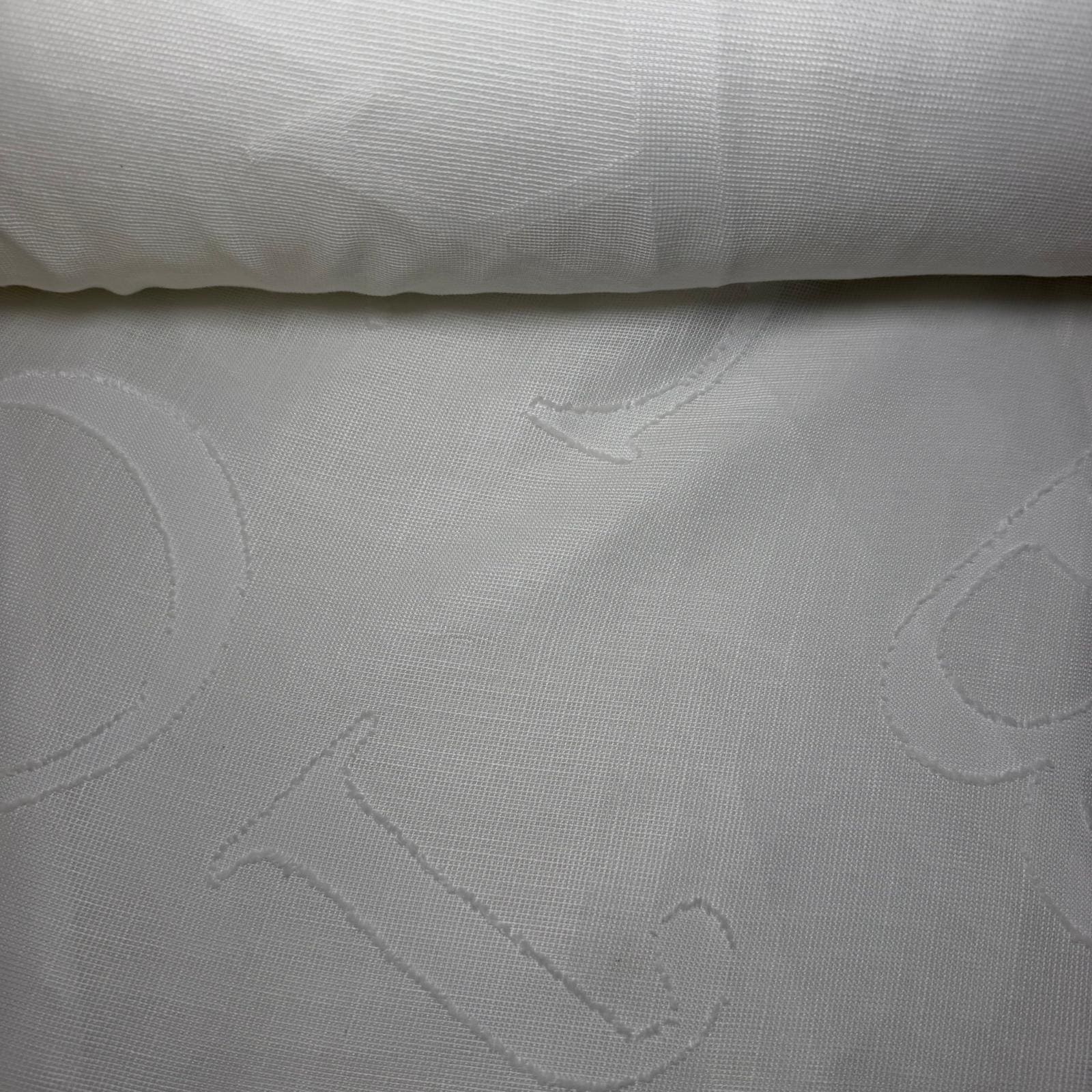 Tela de Visillo Letras (Ancho 3M)